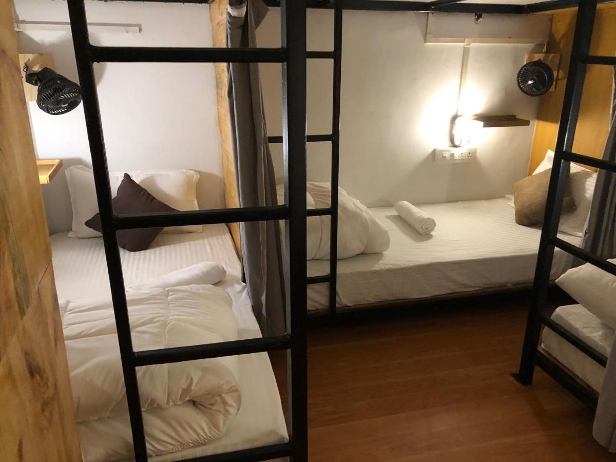 Madpackers Agra Hostel Agra  Εξωτερικό φωτογραφία